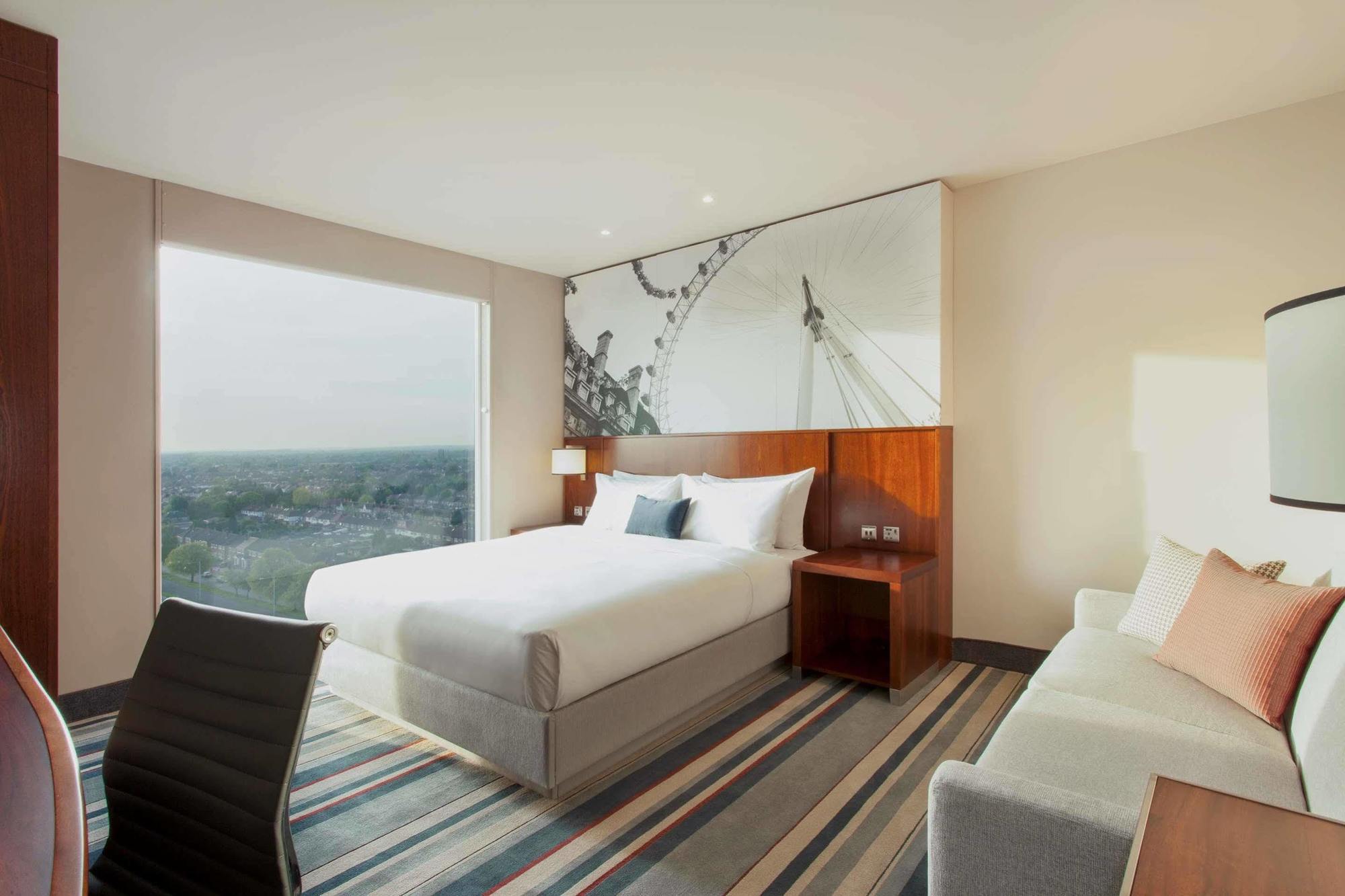 Hyatt Place West London Hayes מראה חיצוני תמונה