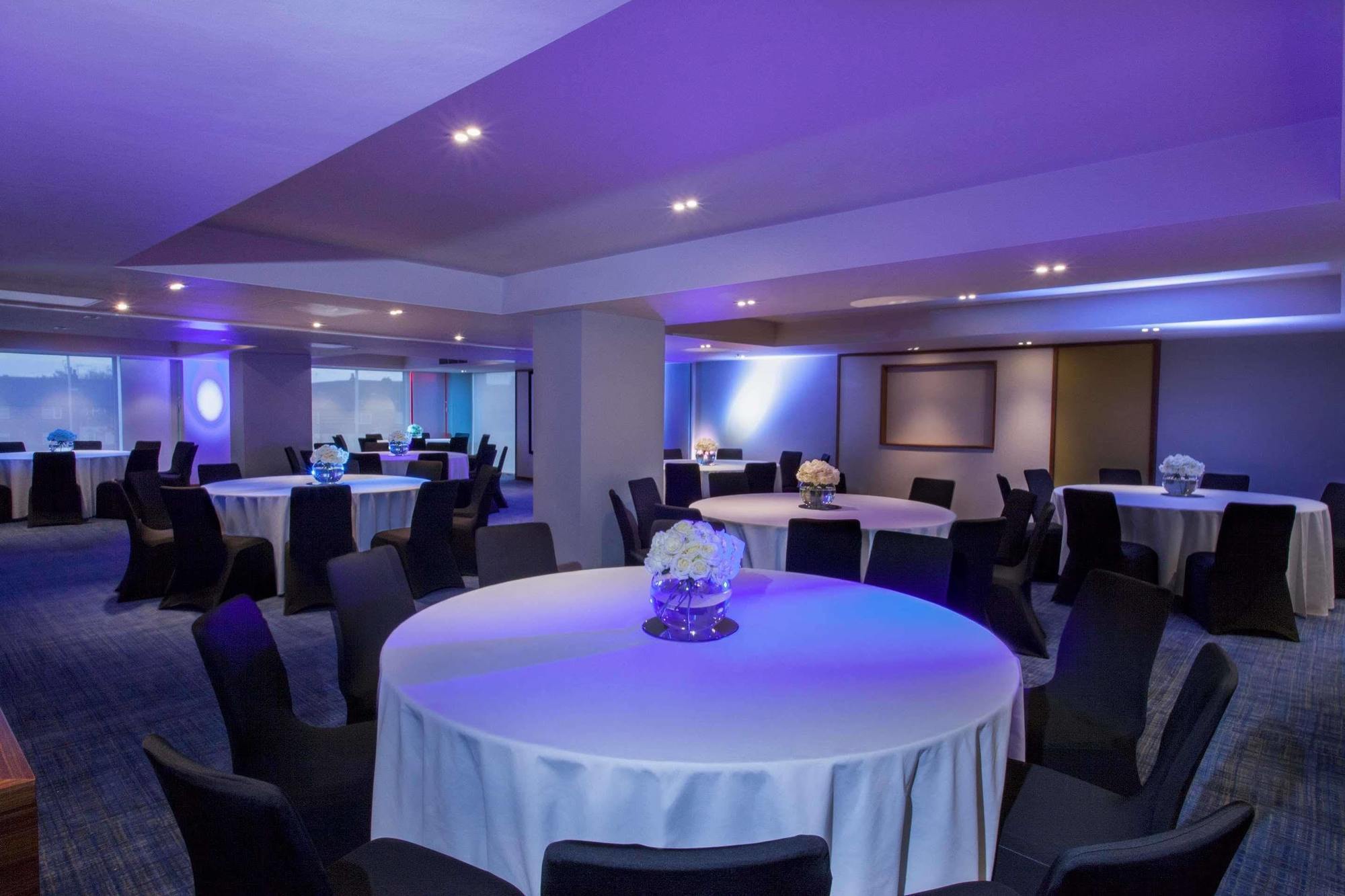 Hyatt Place West London Hayes מראה חיצוני תמונה